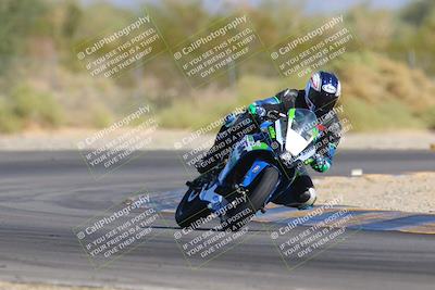 media/Nov-11-2023-SoCal Trackdays (Sat) [[efd63766ff]]/Turn 2 Set 1 (1125am)/